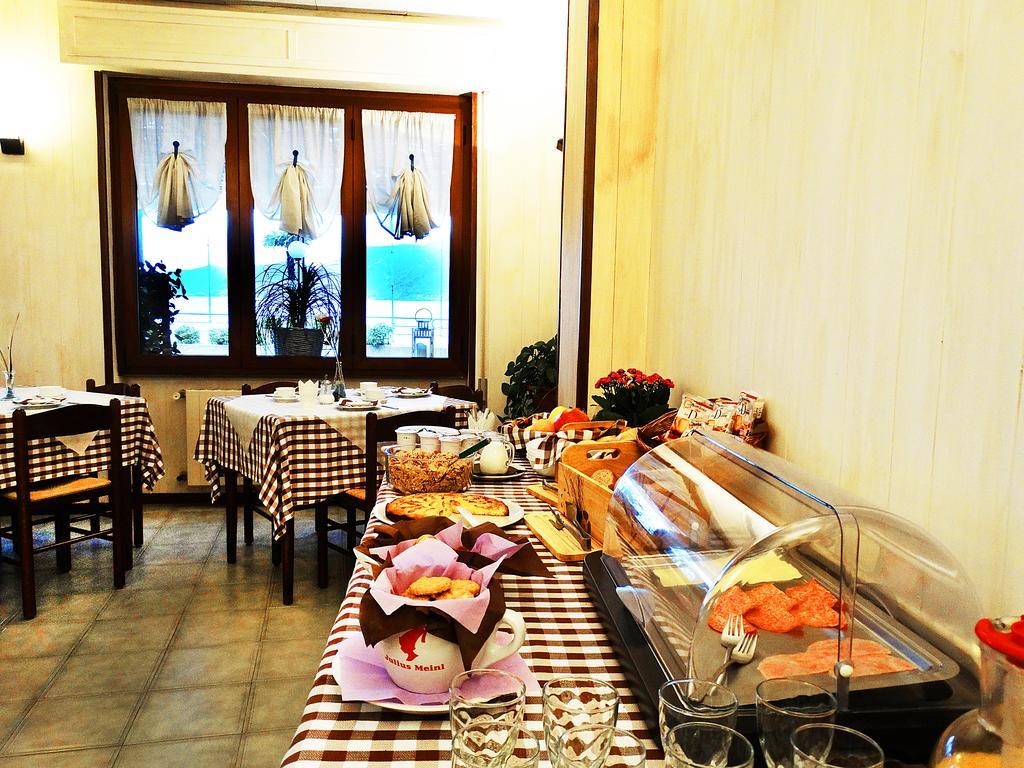 Hotel Milano Iseo Room photo
