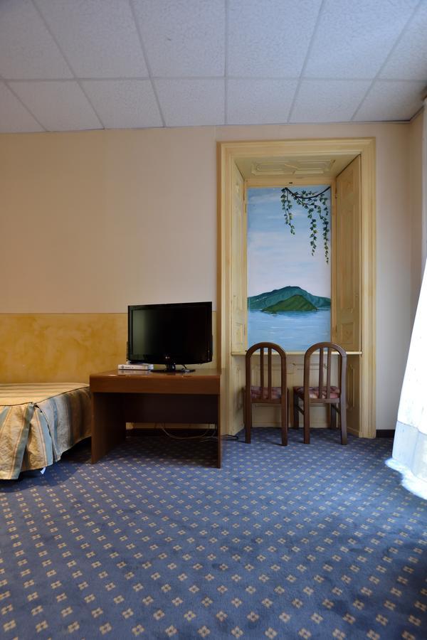 Hotel Milano Iseo Exterior photo