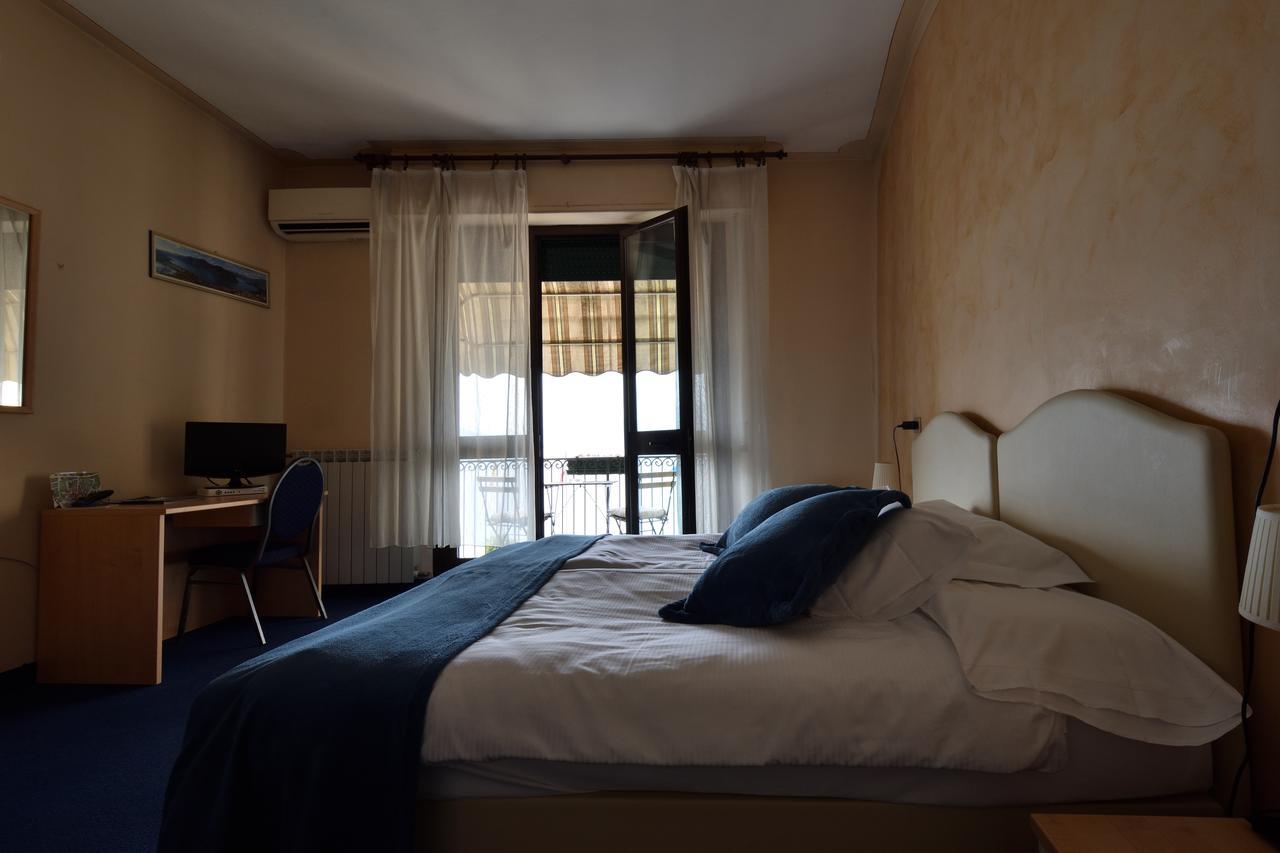 Hotel Milano Iseo Exterior photo